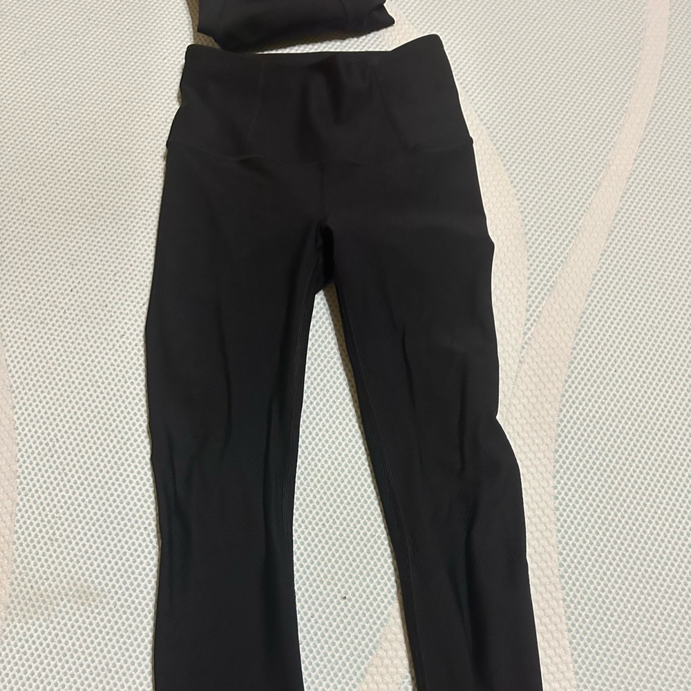 Lululemon wundertrain leggings with pockets